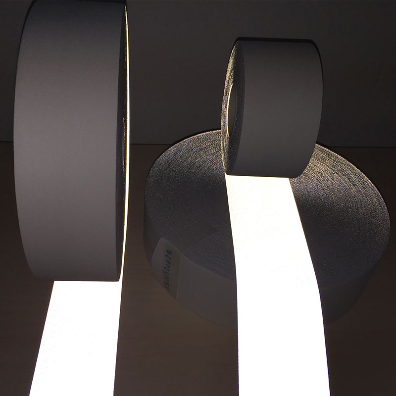 亮銀全棉阻燃反光布